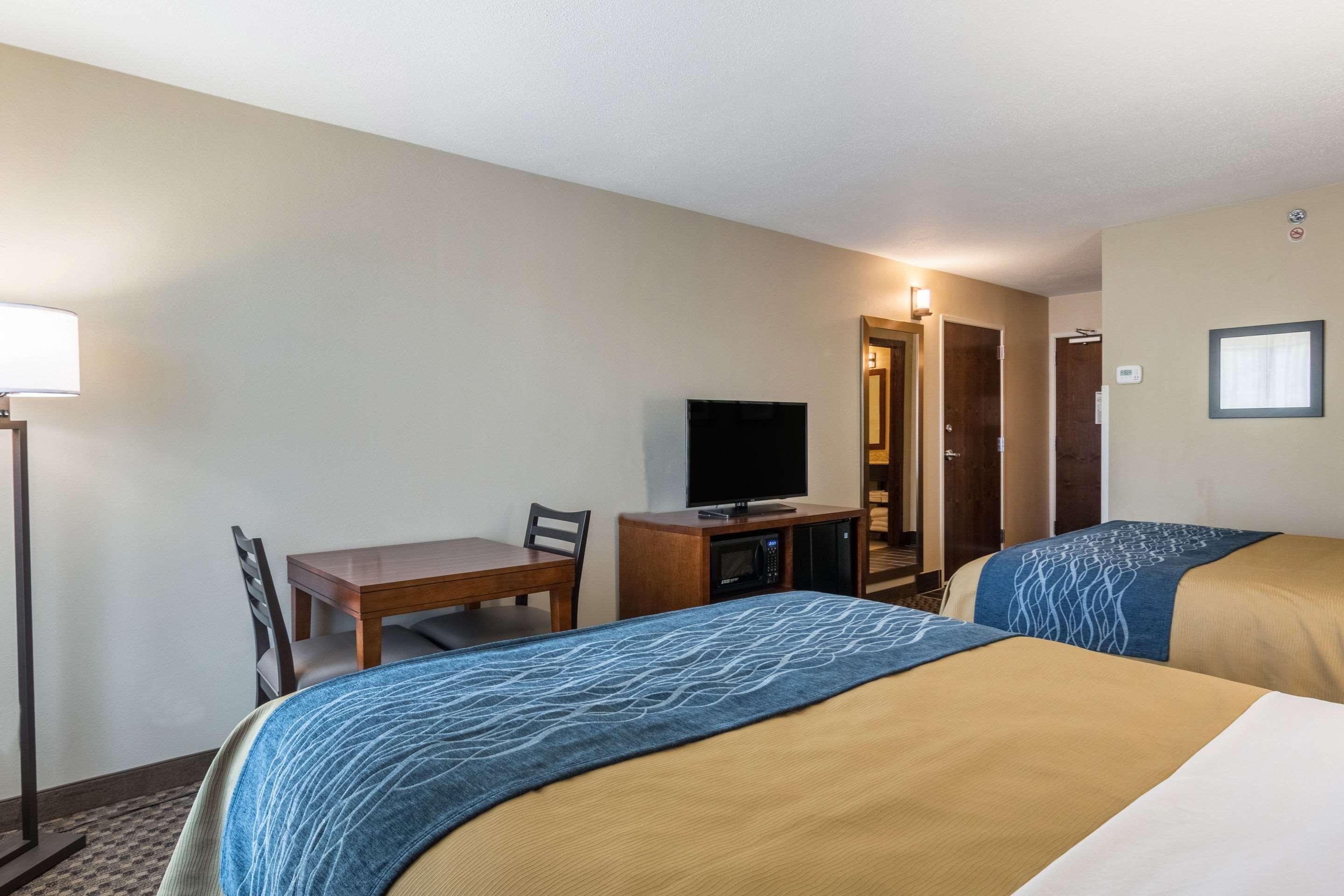 Comfort Inn Edwardsville - St Louis Exterior photo